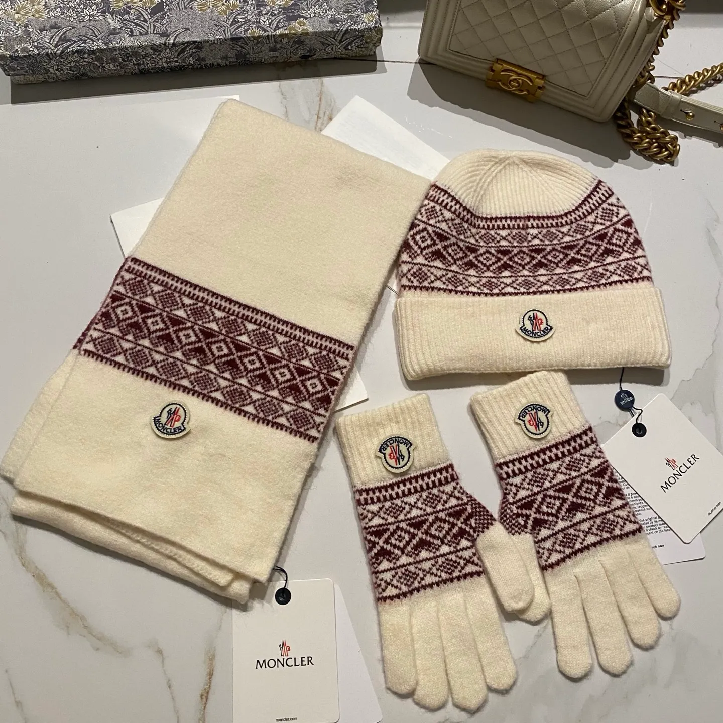 Fair Isle Moncler muzzle suit cashmere knitted hat + scarf + gloves