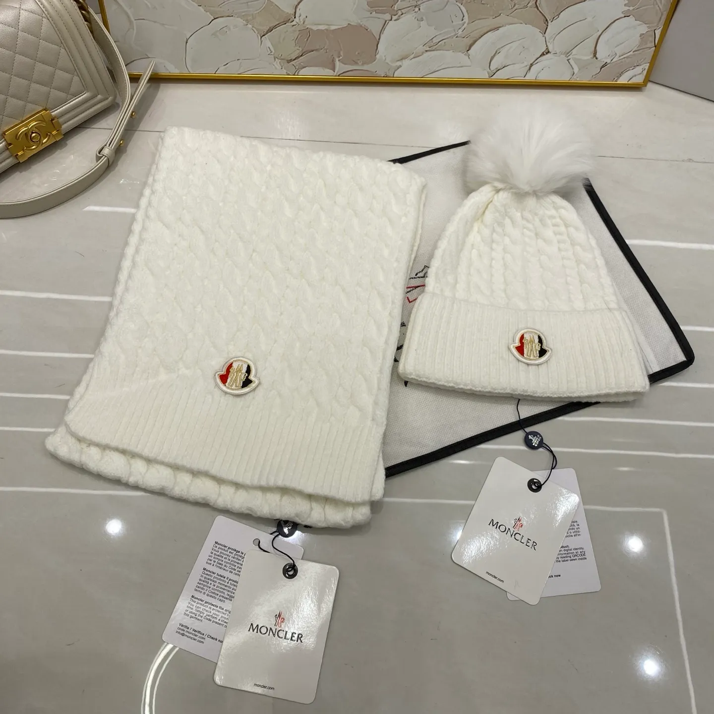 Moncler two-piece set cashmere knitted hat with fox fur ball + scarf🧣
