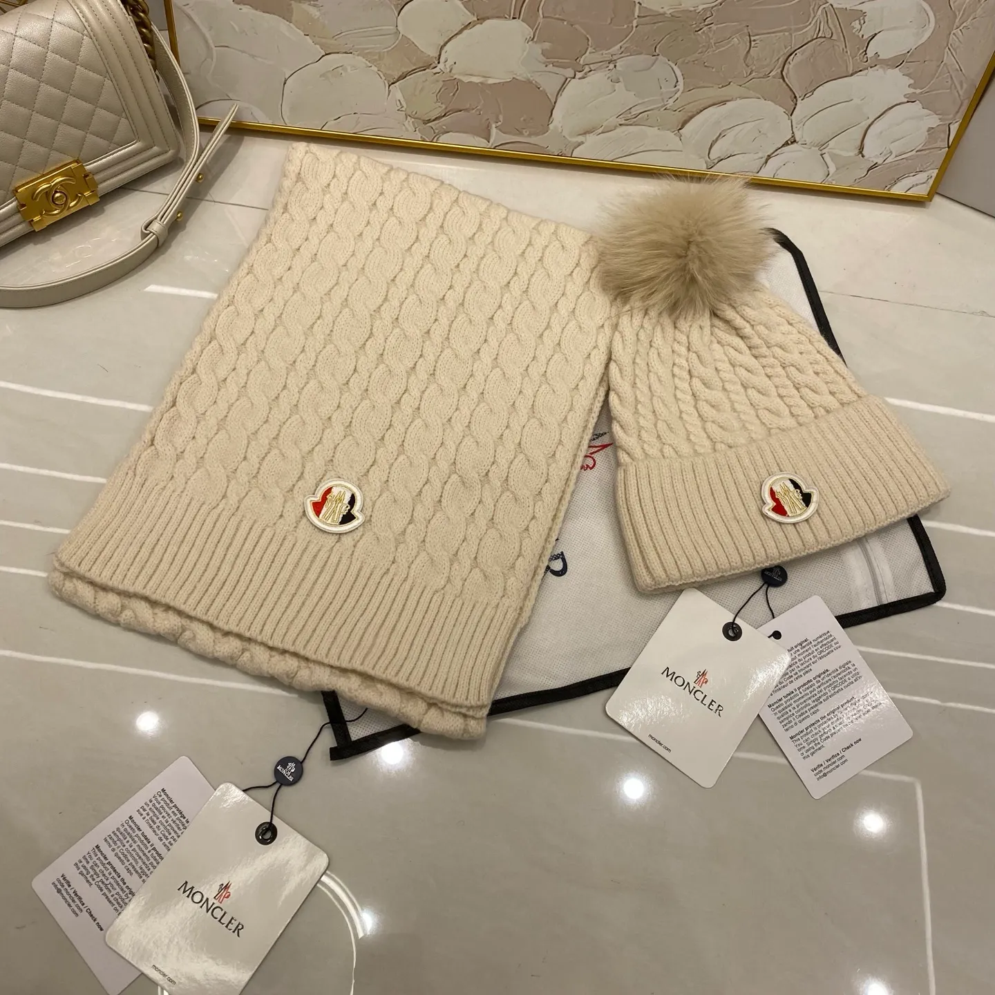 Moncler two-piece set cashmere knitted hat with fox fur ball + scarf🧣