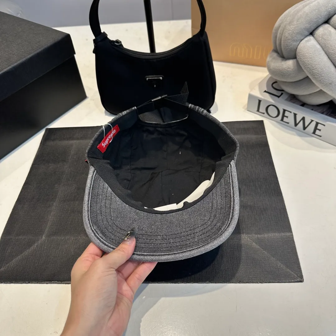 p50 SUPreme American washed denim baseball cap for men and women, street fashion brand, large head circumference, heavy industry duck cap