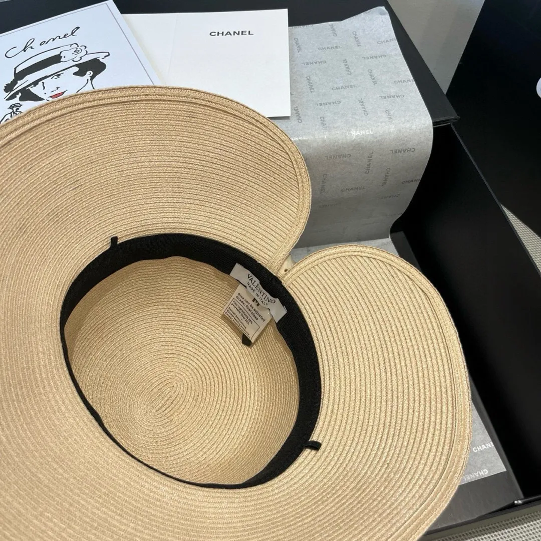 💰180¥ Valentino new basin hat, PP straw hat, basin hat, head circumference 57cm
