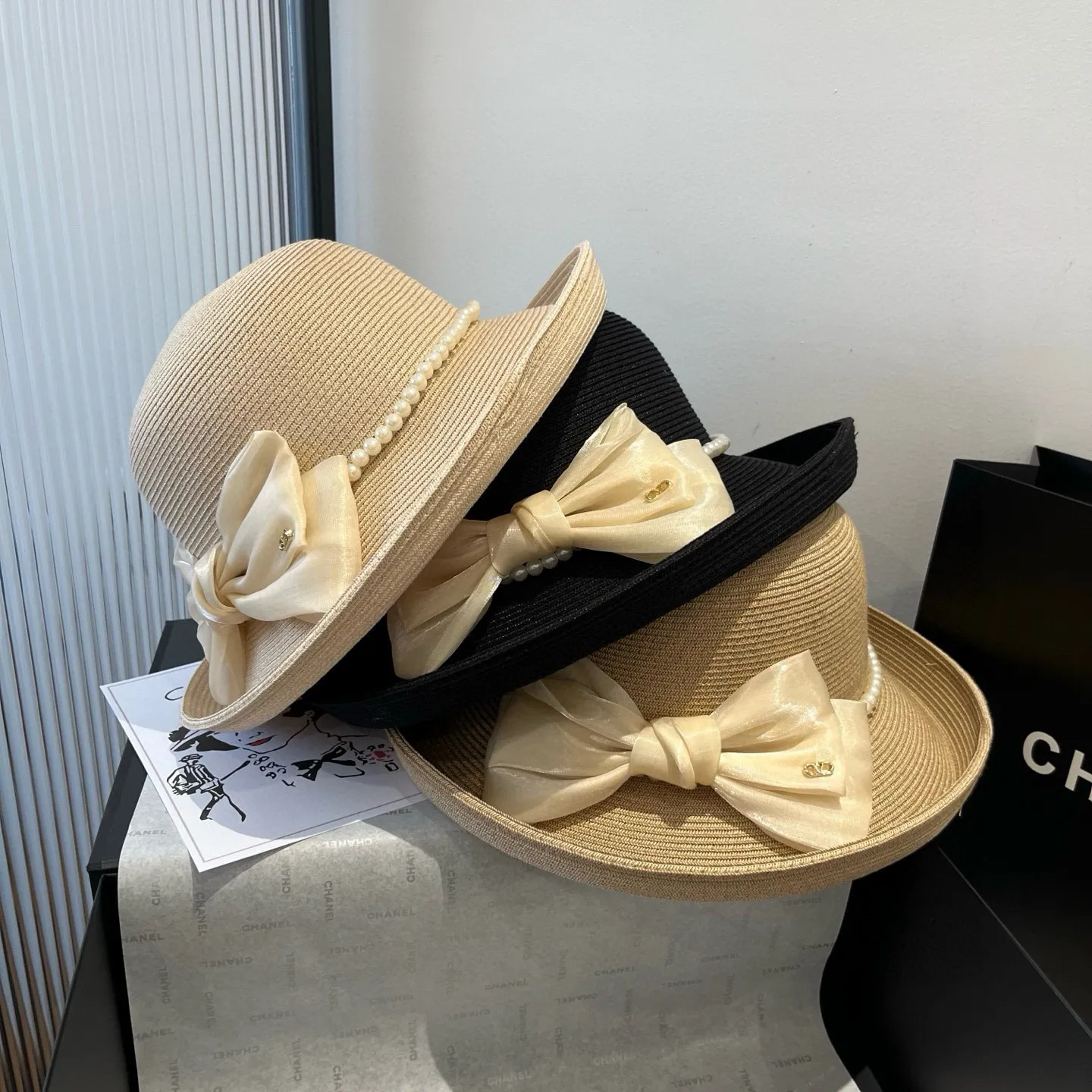 💰160¥ Valentino bow hat, rolled edge bow hat, head circumference 57cm