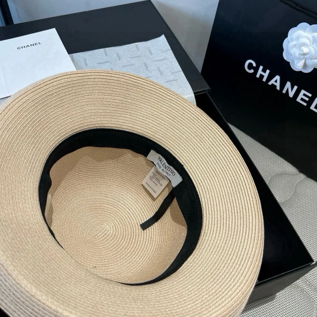💰160¥ Valentino bow hat, rolled edge bow hat, head circumference 57cm