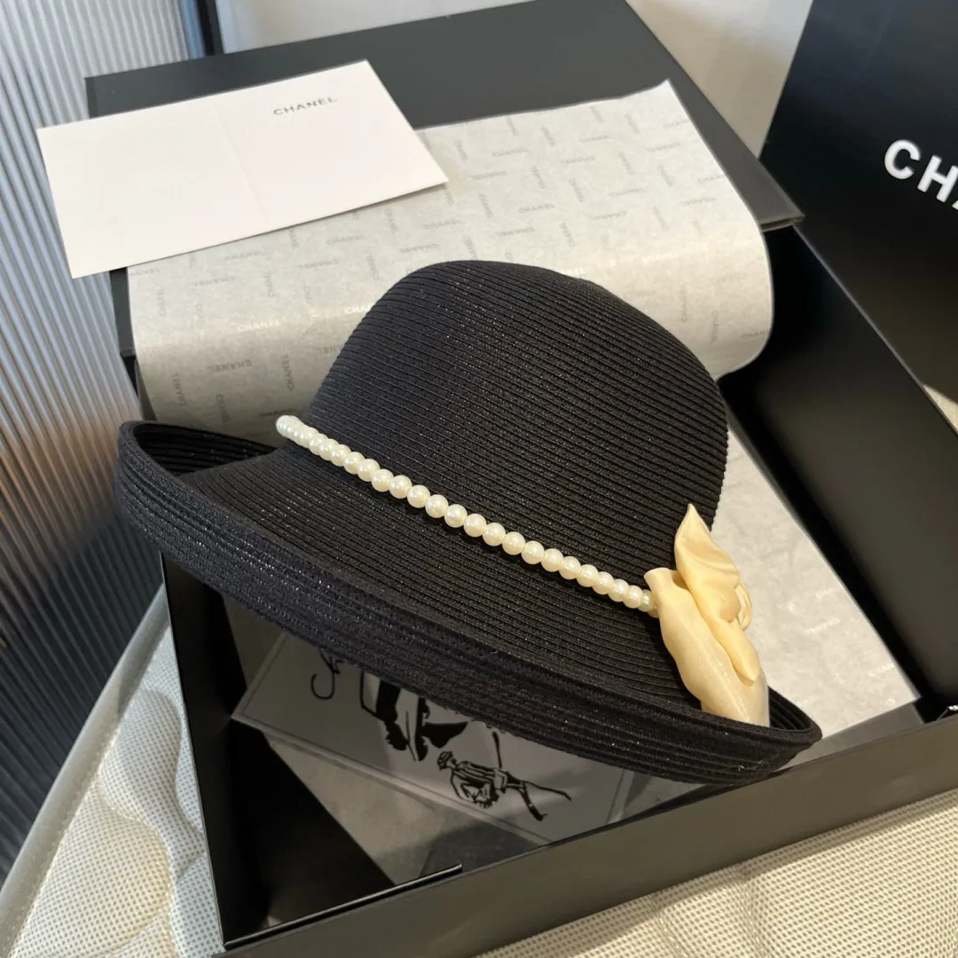 💰160¥ Valentino bow hat, rolled edge bow hat, head circumference 57cm