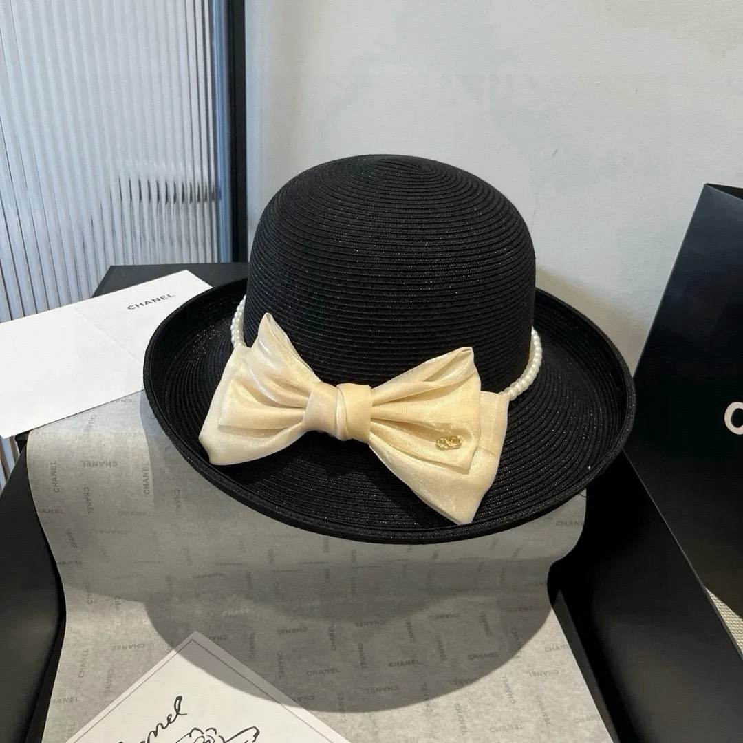 💰160¥ Valentino bow hat, rolled edge bow hat, head circumference 57cm