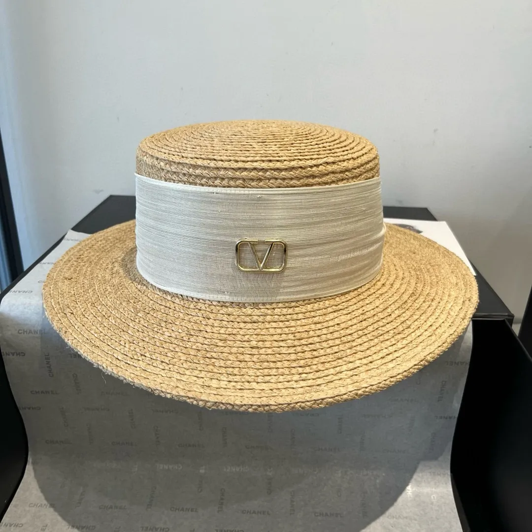 💰240¥ Valentino’s new raffia hat, high-end linen accessory, full of luxury, head circumference 57cm