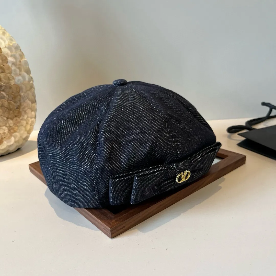 💰110¥ Valentino new beret head circumference 57cm