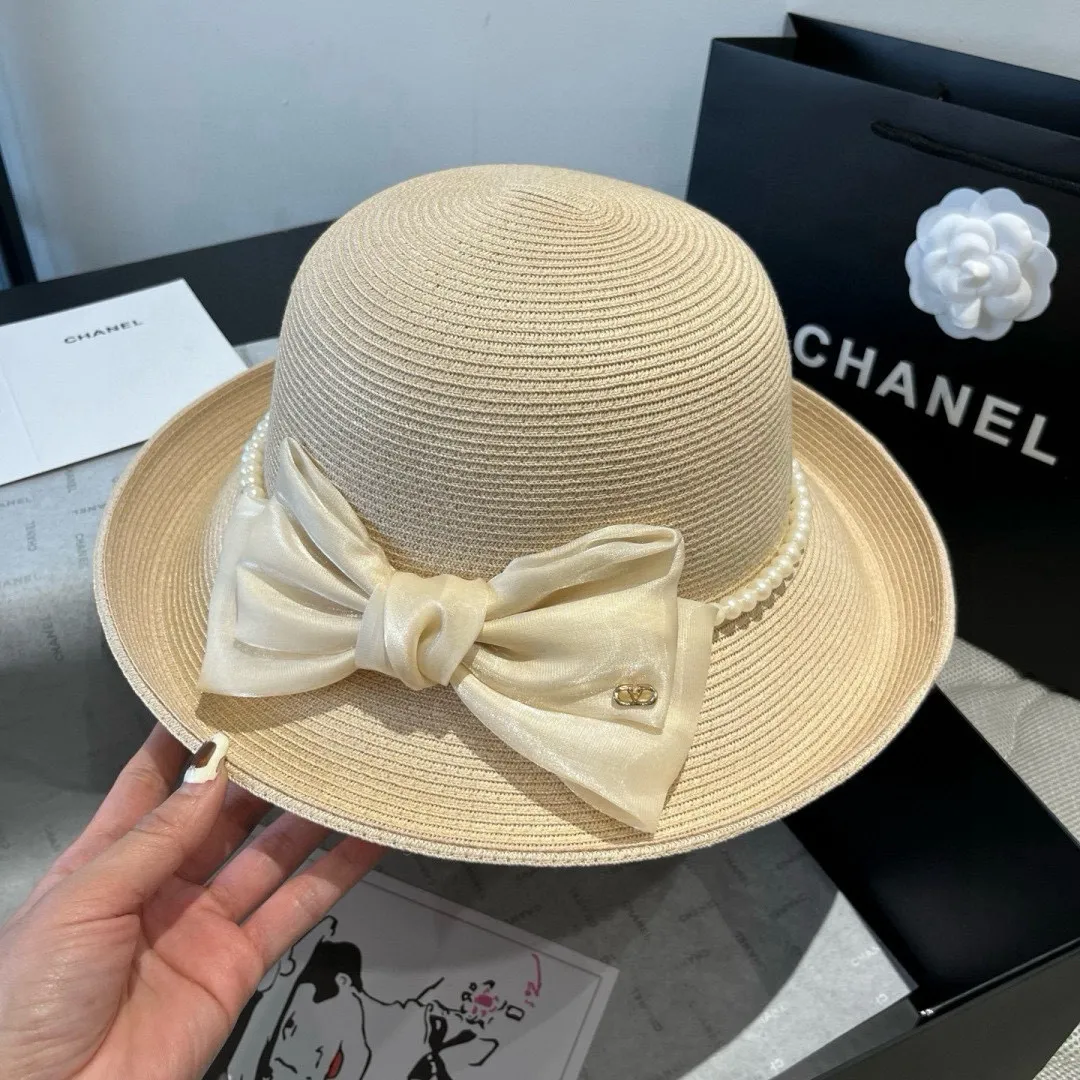 💰160¥ Valentino bow hat, rolled edge bow hat, head circumference 57cm