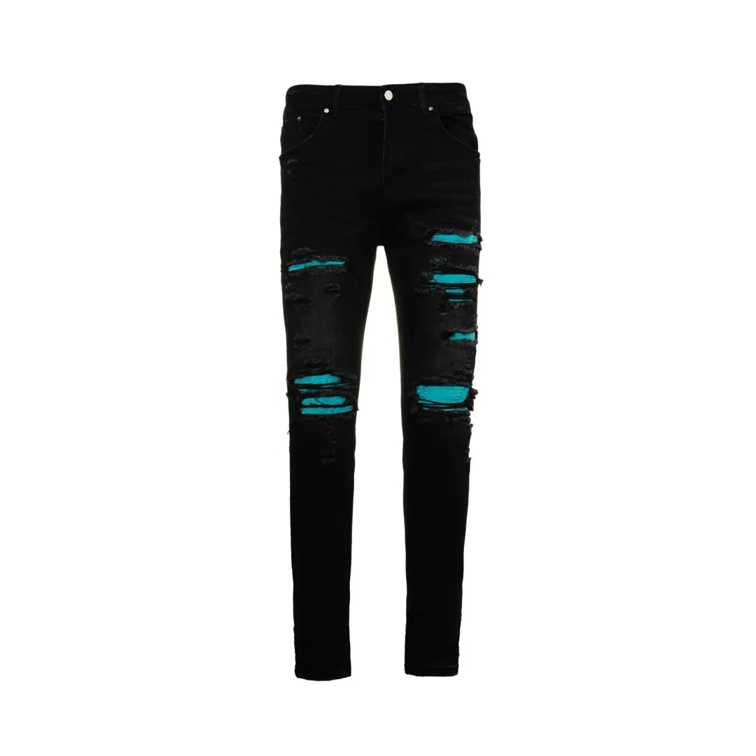 P260 AMIRI 24ss green ripped slim fit leather jeans, genuine leather printed cable, ripped leather splicing, hand-made damaged yarn repairs, button bottom nails and hat nails all have steel-printed letters, high-end products with high-end hardware, main wheat first-layer cowhide leather brand The trousers are first washed and ripped, then disassembled from the sides and embroidered with leather from the inside. Use a stitching machine to stitch the leather together, and finally turn it over and trim the excess leather by hand. The whole process is very cumbersome. The patchwork part is made of first-layer calfskin, and the original fabric is spliced internally using cable techniques. The internal wiring is all hemmed. Style number: 1627# Color: washed black Size: 30 32 34 36 38
