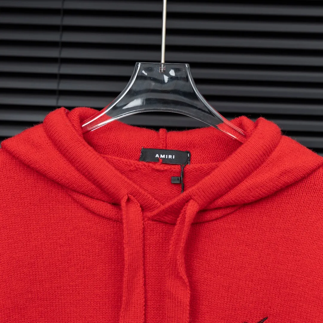 P360 Style: AMIRI Emile bone splicing hooded long-sleeved sweater Size: S-XXL Fabric: Wool blend Accessories: Full set of customized original accessories No gender distinction, same style for men and women