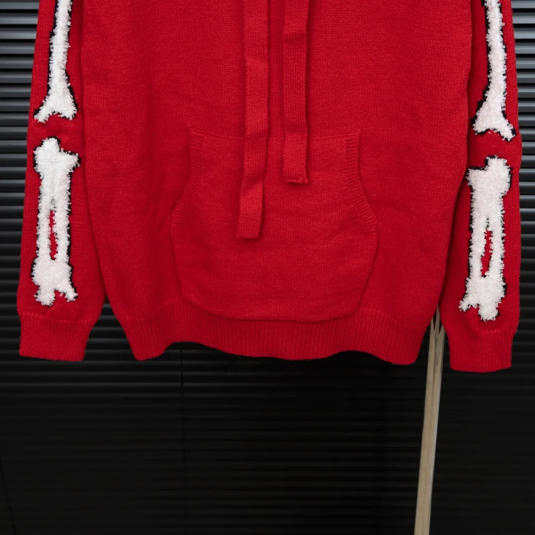 P360 Style: AMIRI Emile bone splicing hooded long-sleeved sweater Size: S-XXL Fabric: Wool blend Accessories: Full set of customized original accessories No gender distinction, same style for men and women