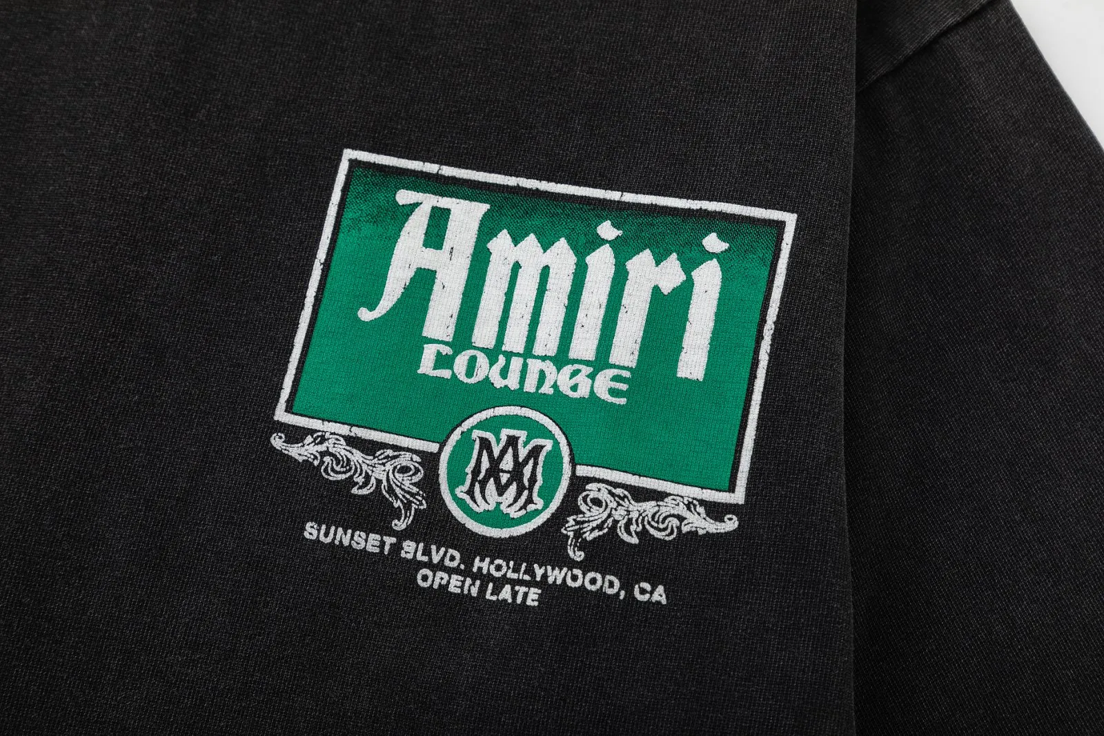 8037#P170, AMIRI cracked logo printed, washed, frayed and fried, loose version of T-shirt, made of 300g fabric, color: black, size: S M L XL