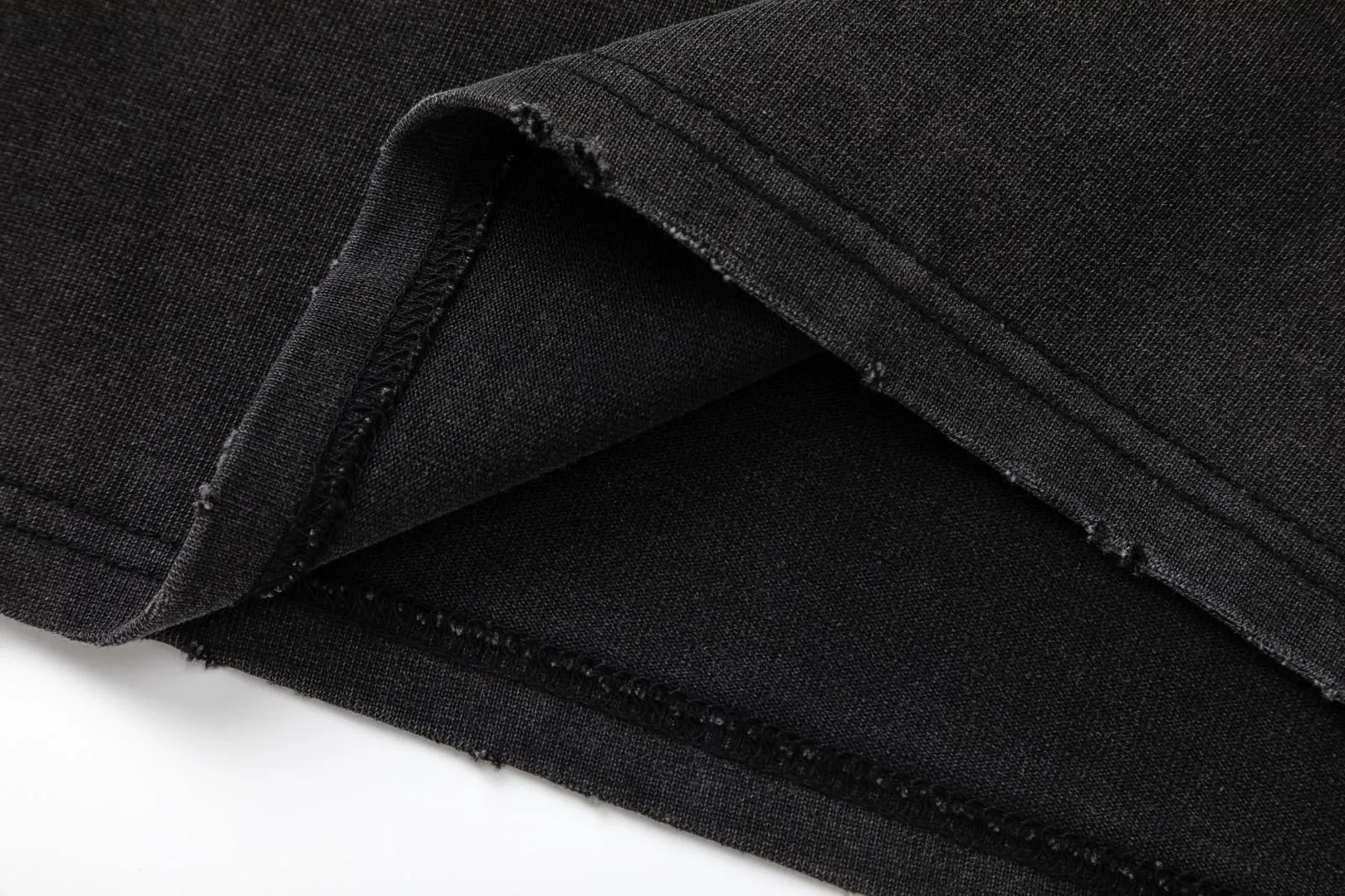 8037#P170, AMIRI cracked logo printed, washed, frayed and fried, loose version of T-shirt, made of 300g fabric, color: black, size: S M L XL