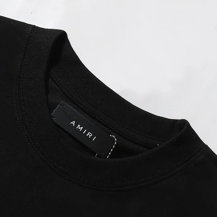 Style number: 722 P114 Fabric: 260g double yarn AMIRI 2025 spring and summer new logo round neck T-shirt high street same style for men and women loose classic letter short sleeves Color: black. Size: S M L XL