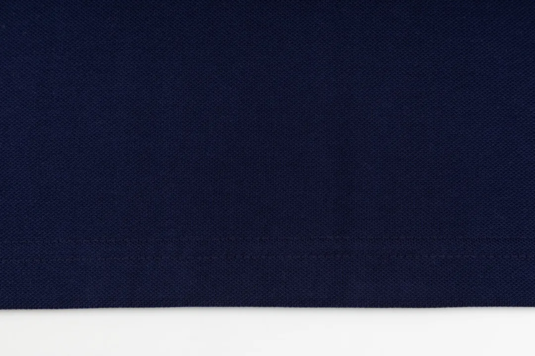 P180 AMIRI/Amiri, the American fashion brand's 2025 spring and summer Polo shirt, the same style is sold at the counter, customized fabrics, excellent texture, contrasting color splicing, ready-made clothes with stylish drapes, comfortable to wear and skin-friendly, heavy workmanship to create the original logo, complete three labels, excellent upper body effect, original purchase, a must-have for men's wardrobe. Color: royal blue Size: M-3XL