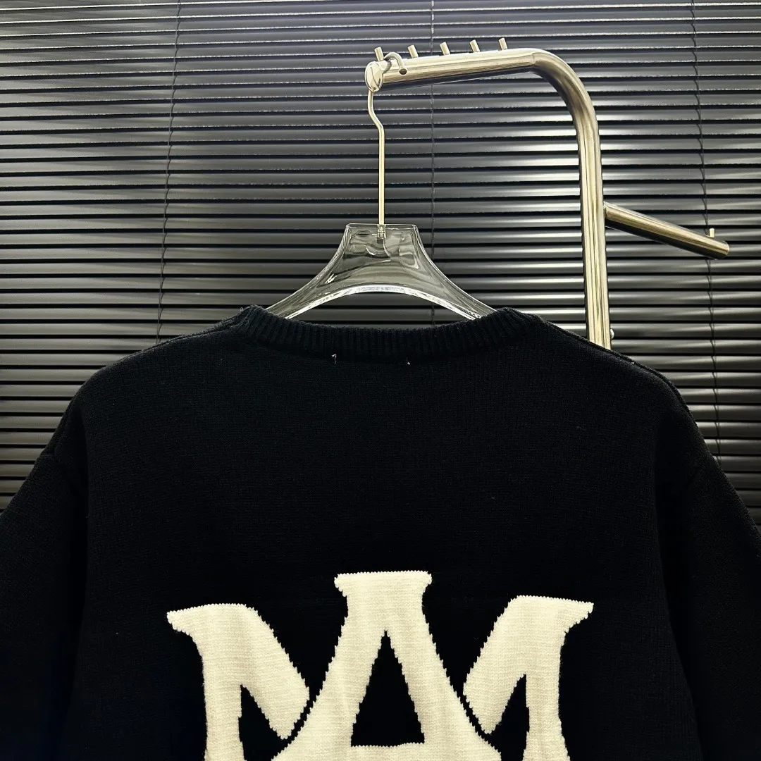 P230 Style: AMIRI foam flocking short sleeves Size: S-XXL Fabric: Wool blend Accessories: Full set of customized original accessories No gender distinction, same style for men and women