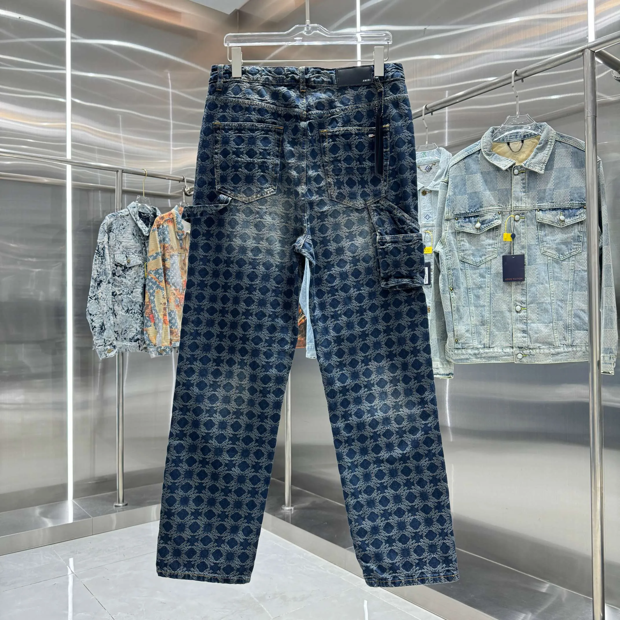 P300 Amiri full-print LOGO jacquard workwear street fashion loose straight jeans Color Picture Color Code Number 30 32 34 36 38