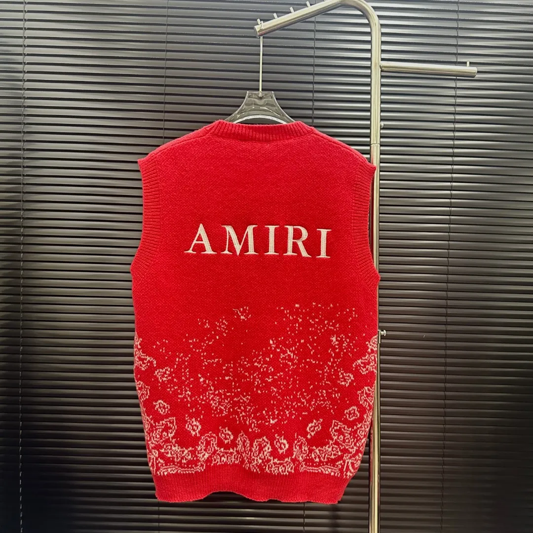 P230 Style: AMIRI Emir craft jacquard vest Size: S-XXL Fabric: Wool blend Accessories: Full set of customized original accessories No gender distinction, same style for men and women