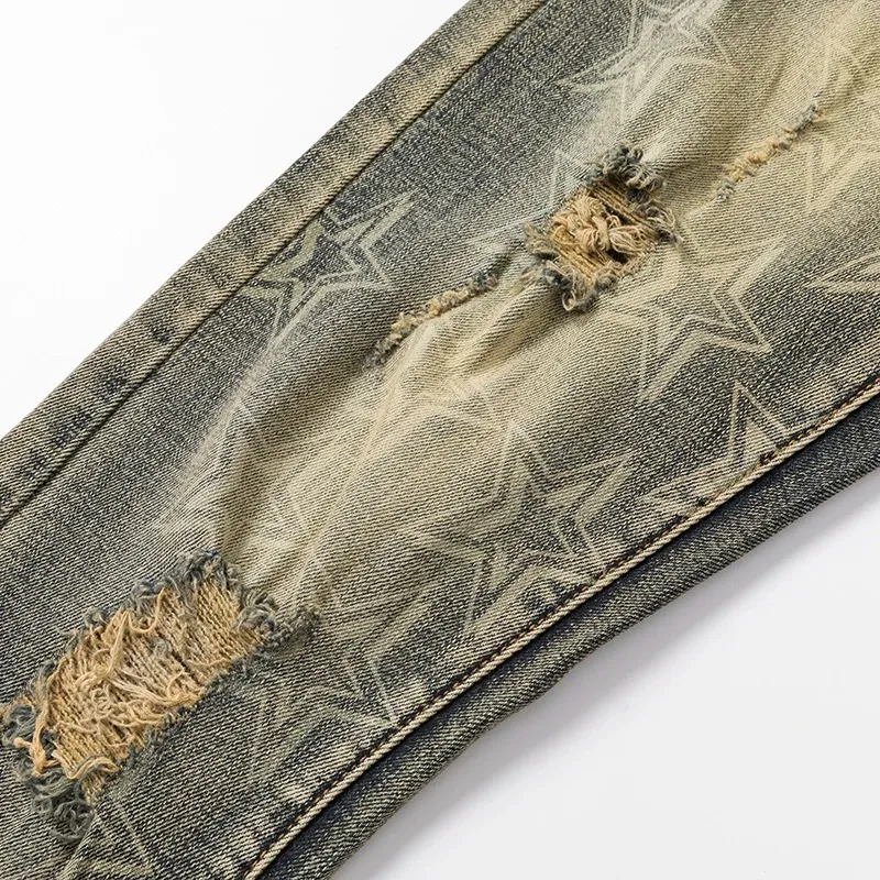 #N19 P246💰 (Top version) AMIRI hot high street jeans slim fit stretch washed knife cut trousers men's fashion AMIRI amiri is transliterated as Emil, which is the name of the founder. Mike Amiri, the founder of amiri, grew up in Los Angeles, USA. He was influenced by local street culture and Punk Rock since childhood, so he founded the amiri brand named after himself. A variety of trendy brand clothing meets the needs of different fashion players. Amiri clothing has novel and unique styles and is a well-known street brand in the United States. The styles and styles of many clothes are loved by many street photographers. The various clothing styles meet the dressing needs of different people, show their unique temperament, and show the trend of dressing. amiri's jeans are relatively famous. Not only do they have many styles, but the quality of the jeans is also very good. Many celebrities have also worn amiri brand jeans. Color: Picture color Size: 28, 30, 32, 34, 36 28 30 32 34 36 Waist 71 76 81 86 91 Qianlang 26.5 27.5 28.5 29.5 30.5 Hou Lang 37 38 39 40 41 Foot 14 14.8 15.6 16.4 17.2 Foreign Minister 100 102 104 106 107