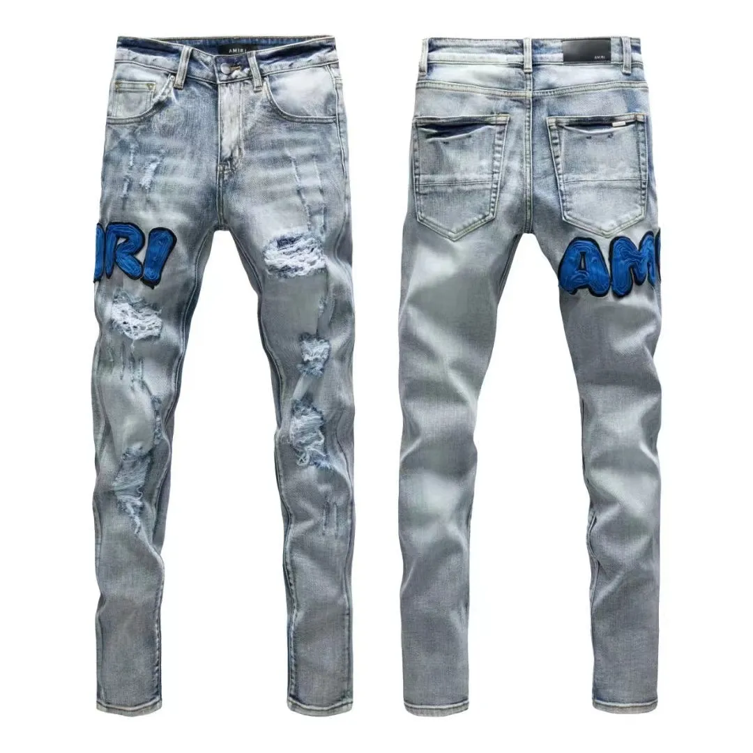 #N08 P246💰 (Extreme Version) AMIRI High Street Jeans Slim Fit Stretch Washed Knife Cut Hole Pants Men's Fashion AMIRI amiri is transliterated as Emil, which is the name of the founder. Mike Amiri, the founder of amiri, grew up in Los Angeles, USA. He was influenced by local street culture and Punk Rock since childhood, so he founded the amiri brand named after himself. A variety of trendy clothing meets the needs of different fashion players. Amiri clothing has novel and unique styles and is a well-known street brand in the United States. The styles and styles of many clothes are loved by many street photographers. The various clothing styles meet the dressing needs of different people, show their unique temperament, and show the trend of dressing. amiri's jeans are relatively famous. Not only do they have many styles, but the quality of the jeans is also very good. Many celebrities have also worn amiri brand jeans. Color: Picture color Size: 28, 30, 32, 34, 36 28 30 32 34 36 Waist 71 76 81 86 91 Qianlang 26.5 27.5 28.5 29.5 30.5 Hou Lang 37 38 39 40 41 Foot 14 14.8 15.6 16.4 17.2 Foreign Minister 100 102 104 106 107