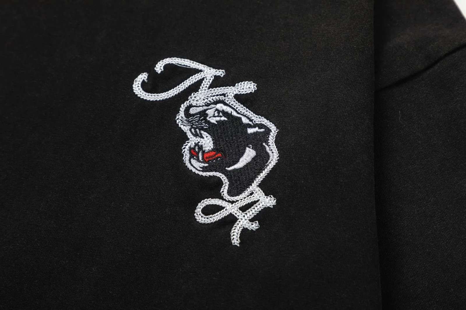 8017#P156amiri washed style with embroidered logo, made of 300g fabric, color: black. Size: S M L XL