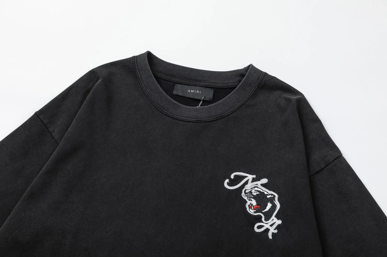 8017#P156amiri washed style with embroidered logo, made of 300g fabric, color: black. Size: S M L XL