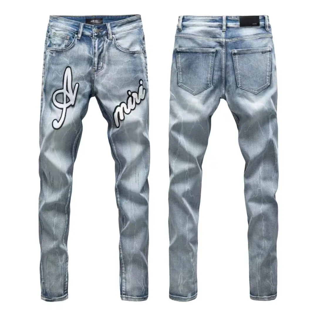#N14 P246💰 (Top version) AMIRI hot high street jeans slim fit stretch washed knife cut trousers for men AMIRI amiri is transliterated as Emil, which is the name of the founder. Mike Amiri, the founder of amiri, grew up in Los Angeles, USA. He was influenced by local street culture and Punk Rock since he was a child, so he founded the amiri brand named after himself. A variety of trendy brand clothing meets the needs of different trendy players. Amiri clothing has novel and unique styles and is a well-known street brand in the United States. The styles and styles of many clothes are loved by many street photographers. The various clothing styles meet the dressing needs of different people, show their unique temperament, and show the trend of dressing. amiri's jeans are relatively famous. Not only do they have many styles, but the quality of the jeans is also very good. Many celebrities have also worn amiri brand jeans. Color: Picture color Size: 28, 30, 32, 34, 36 28 30 32 34 36 Waist 71 76 81 86 91 Qianlang 26.5 27.5 28.5 29.5 30.5 Hou Lang 37 38 39 40 41 Foot 14 14.8 15.6 16.4 17.2 Foreign Minister 100 102 104 106 107