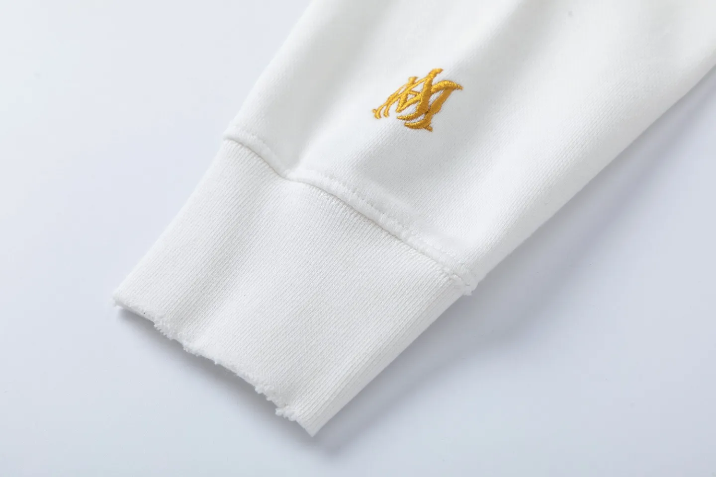 7119#P330 washed and aged style, AMIRI patch embroidered logo. Color: white, black. Size: S M L XL