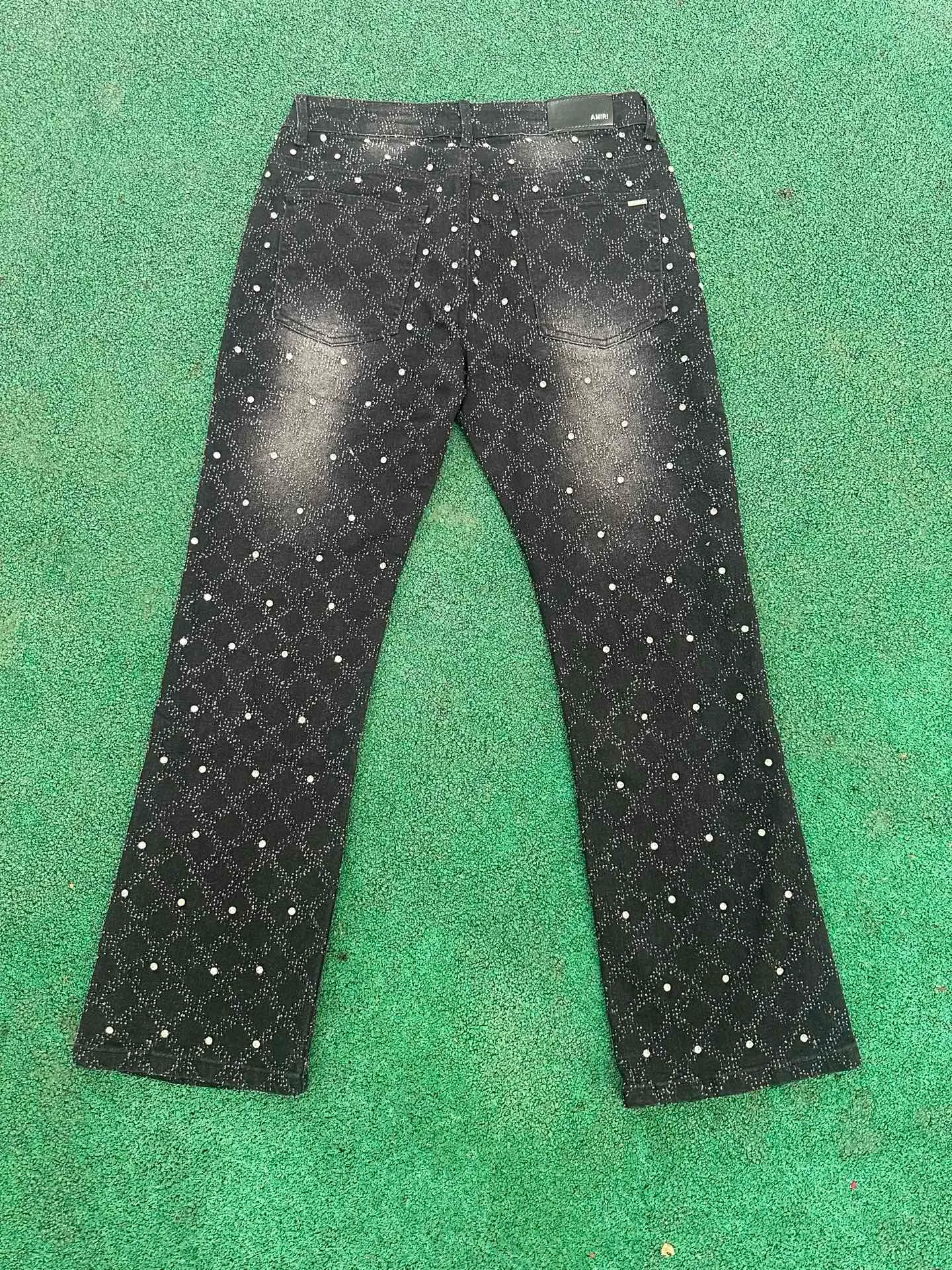 P220 💰 AM micro-flared baby's breath jeans light luxury jeans AMIRI jeans trousers micro-elastic jeans trousers amiri brand jeans break the production process and cutting of the original jeans, the fabrics are softer and more comfortable Hand-sewn collar label Customized logo buttons Genuine leather tag Color: Picture color Size: 28-30-32-34-36