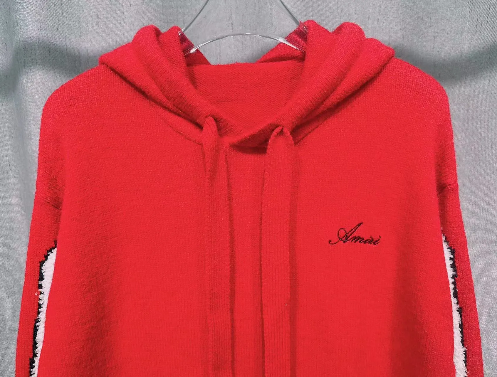 P290 🎉AMIRI new hooded sweater, logo embroidery on the chest + belly bag, 1:1 towel embroidery on the sleeves. Color: apricot white, red, gray, black, size: S M L XL XXL