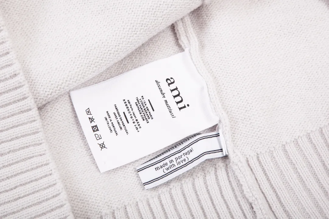 A8145# AMI Paris 2023 new autumn and winter big love alpaca blended soft and waxy knitted turtleneck cloud sweater Oversize version for men and women Color: blue yellow pink purple gray Size: S-XL
