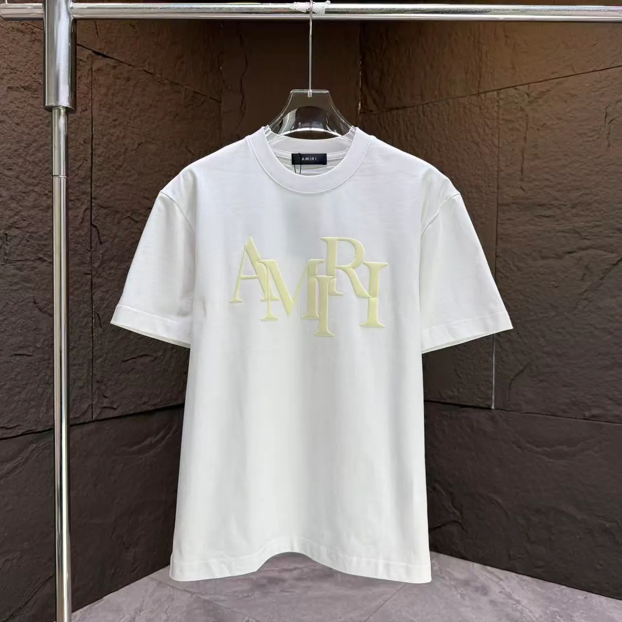 P140 AMIRI* 2025 autumn and winter new short-sleeved T-shirt, customized pure cotton letter logo, three-dimensional foaming, color: black, white, smart color, dark blue, code number: S M L XL XXL