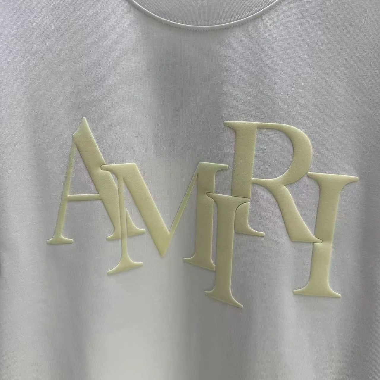 P140 AMIRI* 2025 autumn and winter new short-sleeved T-shirt, customized pure cotton letter logo, three-dimensional foaming, color: black, white, smart color, dark blue, code number: S M L XL XXL