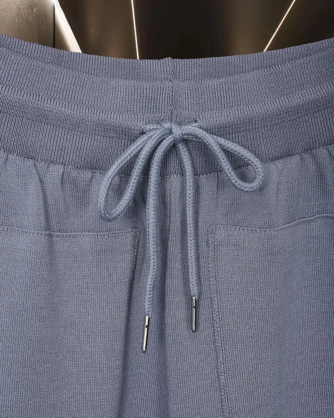 🅿️236 (shipped next day) Ami/Love Macaron ❤Logo embroidered casual sports shorts 2025ss official website new original fabric official same style shorts custom mesh sweater knitted fabric high-end version, counter customized fabric High breathability and comfort, exquisite workmanship, impeccable detail processing, ✅customized logo engraved buttons, three labels complete. Brand element design concept reflects high quality. It feels delicate and soft! Presenting a casual cut, the upper body shape is great🐍Color: apricot gray blue and black Size: M-2XL