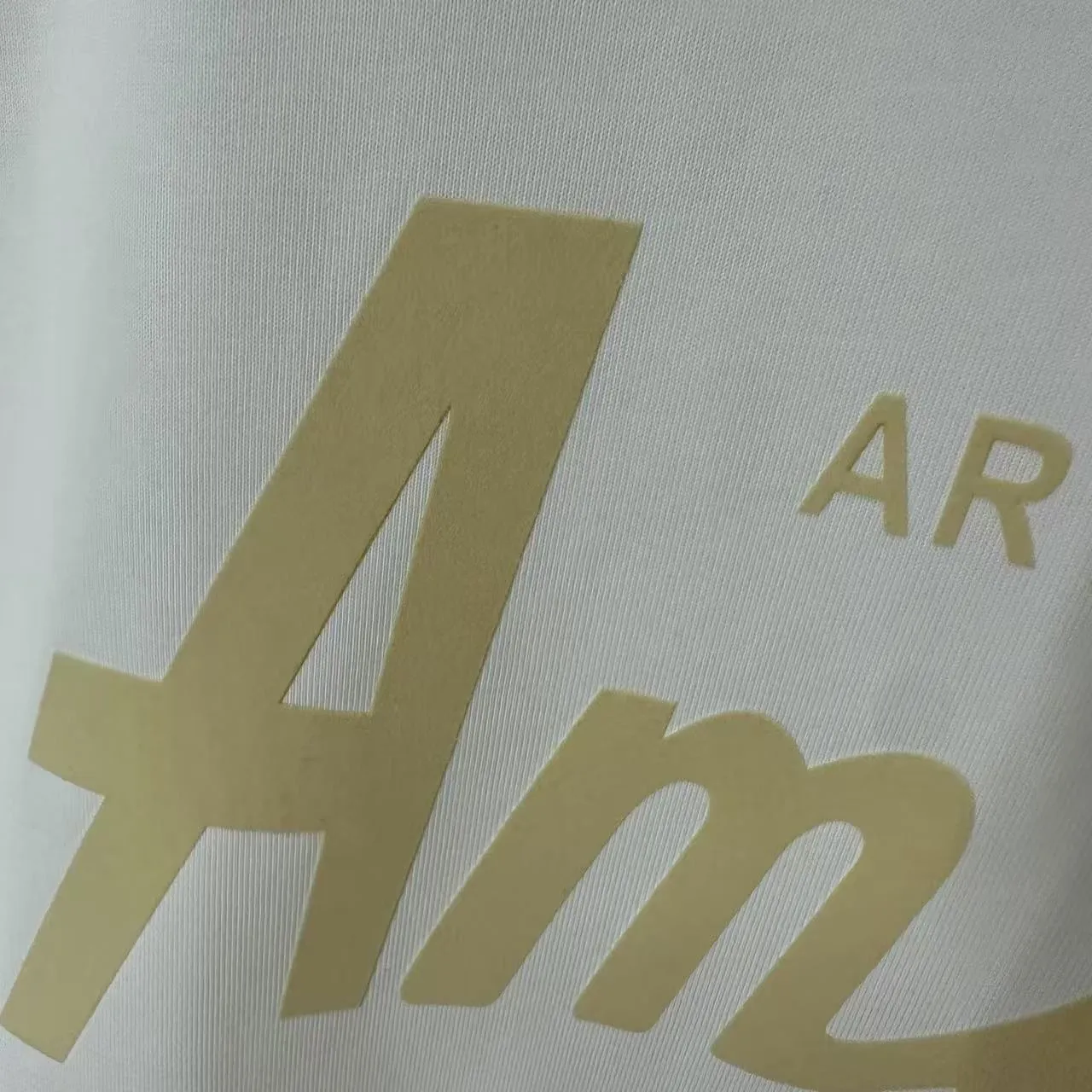 🅿️190 Ami Love 2025 Spring and Summer Style Classic Simple Flocking Three-dimensional Love Letters Personalized Logo Customized Double Yarn Plain Cotton Fabric Short Sleeve T-shirt Unisex Color: Black White Size: S (90-130 catties) M (120-150 catties) L (140-165 catties) XL (160-180 catties) XXL (180-210 pounds)
