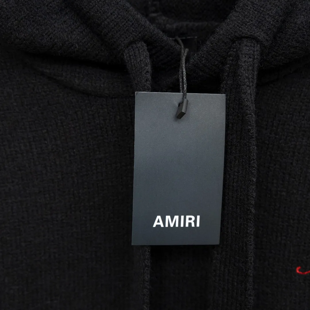 P360 Style: AMIRI Emile bone splicing hooded long-sleeved sweater Size: S-XXL Fabric: Wool blend Accessories: Full set of customized original accessories No gender distinction, same style for men and women