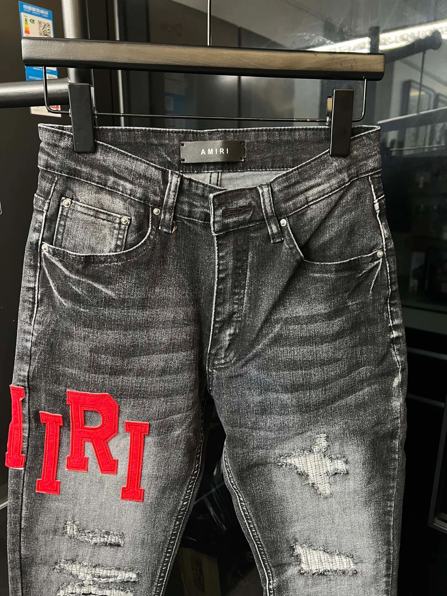 P250 [next day] Amiri MX1 25Ss Knee Knife Cut Holes Leather Washed Jeans (Black) Size: 28 30 32 34 (corresponds to s-xl) Detailed sizes can be found in Figure 9