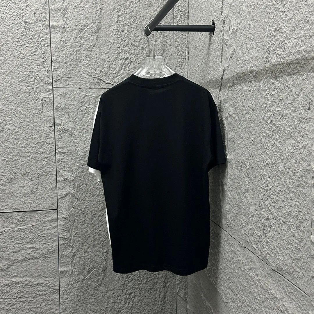 🅿️180 Ami Love 2025 Spring and Summer Style Classic and simple red flocking three-dimensional love letter personalized logo Customized double yarn plain cotton fabric Short-sleeved T-shirt Unisex Color: Black White Size: S (90-130 catties) M (120-150 catties) L (140-165 catties) XL (160-180 catties) XXL (180-210 pounds)