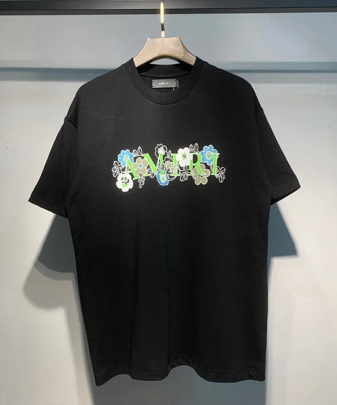 681 model P120 AMIRI real shot black white hanging shot S. M. L. XL