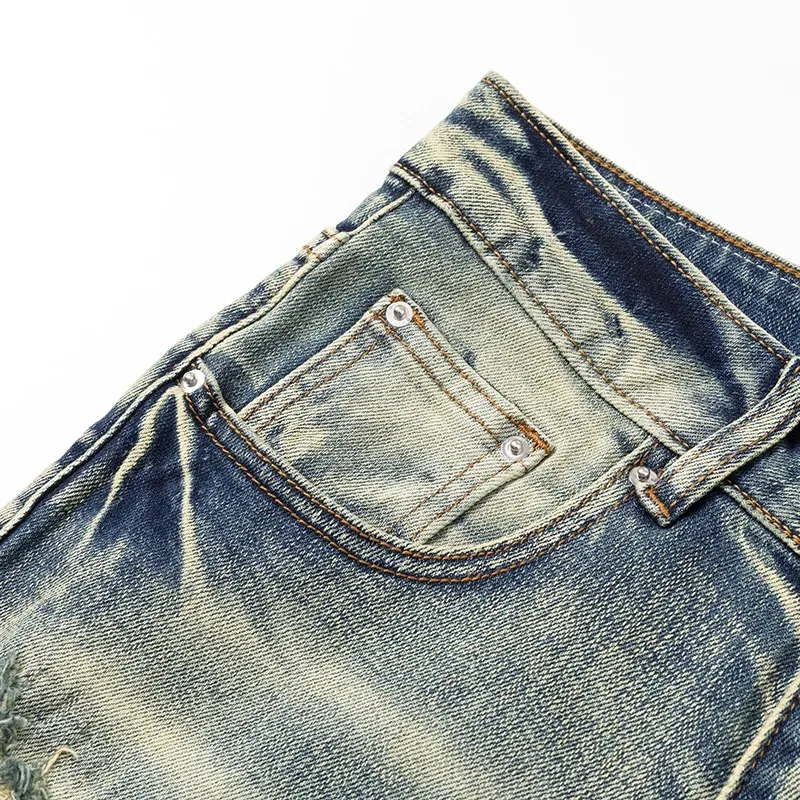 #N12 P246💰 (Extreme version) AMIRI explosive high street jeans slim fit stretch washed knife cut trousers for men AMIRI amiri is transliterated as Emil, which is the name of the founder. Mike Amiri, the founder of amiri, grew up in Los Angeles, USA. He was influenced by local street culture and Punk Rock since childhood, so he founded the amiri brand named after himself. A variety of trendy brand clothing meets the needs of different trendy players. Amiri clothing has novel and unique styles and is a well-known street brand in the United States. The styles and styles of many clothes are loved by many street photographers. The various clothing styles meet the dressing needs of different people, show their unique temperament, and show the trend of dressing. amiri's jeans are relatively famous. Not only do they have many styles, but the quality of the jeans is also very good. Many celebrities have also worn amiri brand jeans. Color: Picture color Size: 28, 30, 32, 34, 36 28 30 32 34 36 Waist 71 76 81 86 91 Qianlang 26.5 27.5 28.5 29.5 30.5 Hou Lang 37 38 39 40 41 Foot 14 14.8 15.6 16.4 17.2 Foreign Minister 100 102 104 106 107
