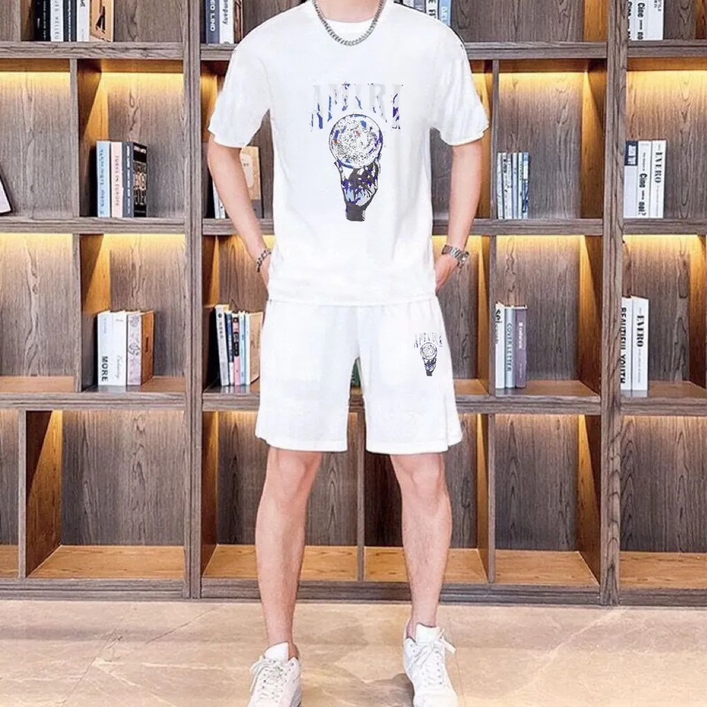 P280 Brand [AMIRI] 2025 new men’s short-sleeved shorts suit! Synchronous sales on the official website! High-end version on the market! It feels delicate and soft! Make you more comfortable to wear! The draped silhouette is awesome! Size: M-5XL (please state your height and weight when placing an order)
