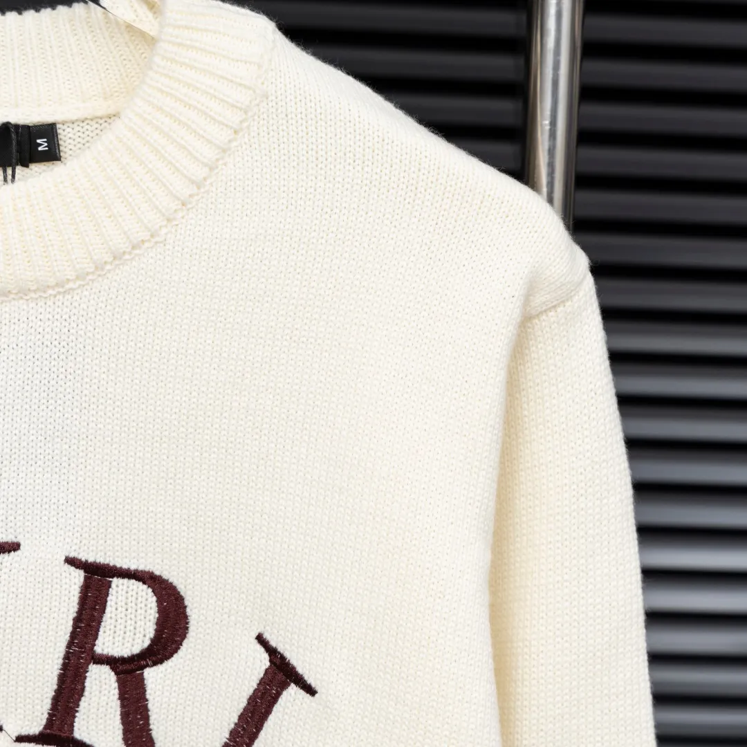 P290 Style: AMIRI high-density embroidered long-sleeved sweater Size: S-XXL Fabric: Wool blend Accessories: Full set of customized original accessories No gender distinction, same style for men and women