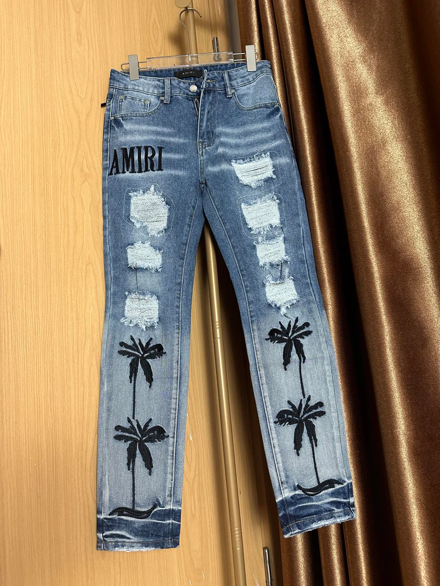 P210 💰 AMIRI's new washed and distressed destroyed coconut tree letter LOGO embroidered high street small-leg narrow-leg jeans Color: Dark Blue Size: S M L xL