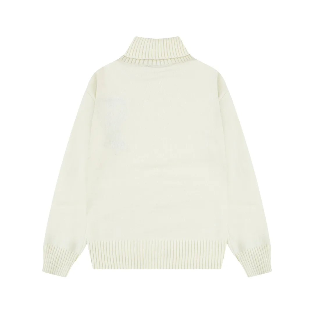 A8149# [Christmas Capsule Series] AMI Paris 2023 autumn and winter new silver big heart alpaca blended soft and waxy knitted turtleneck sweater Oversize version Uniform style for men and women Color: off-white Size: S-XL