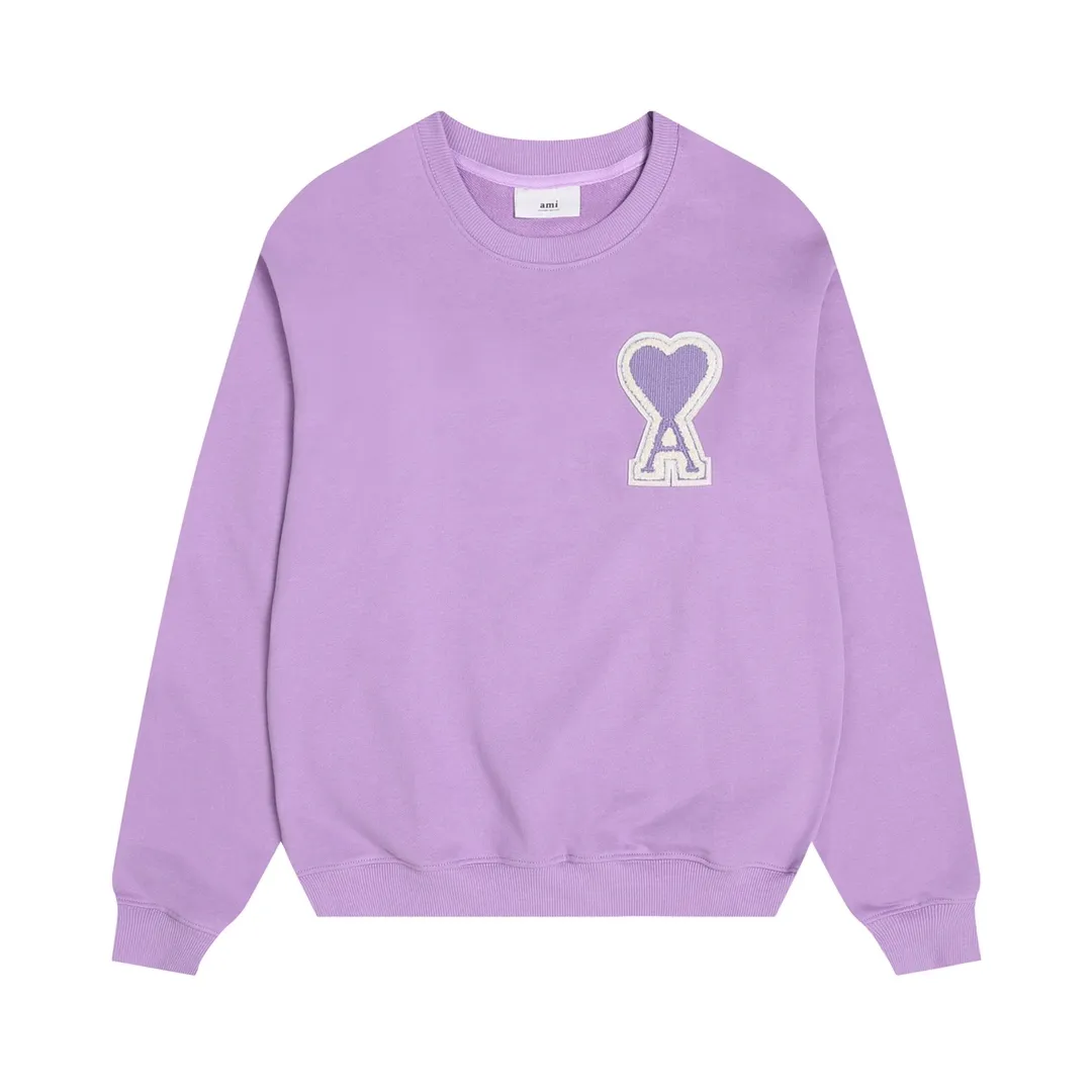P150 Style No. 204 2025 embroidered large chapter style (with matching straight-leg sweatpants without color difference) AMI 2025 autumn and winter classic large chapter round neck sweatshirt 15 colors to meet everyone's needs. The fabric is made of 380 grams of pure cotton fabric, which is thick and textured. The whole network's counters purchase quality supporting output, which perfectly restores the genuine Zhang Zi. All thick wool knits are used. The absolute quality can be compared with any store in the market at will. There is no color difference in the fixed-dyed threads. The detailed accessories and tag packaging are all 1:1 with the genuine products. The ingenuity spirit gives back to customers.   Color: 15 colors as shown below Code number: S M L XL