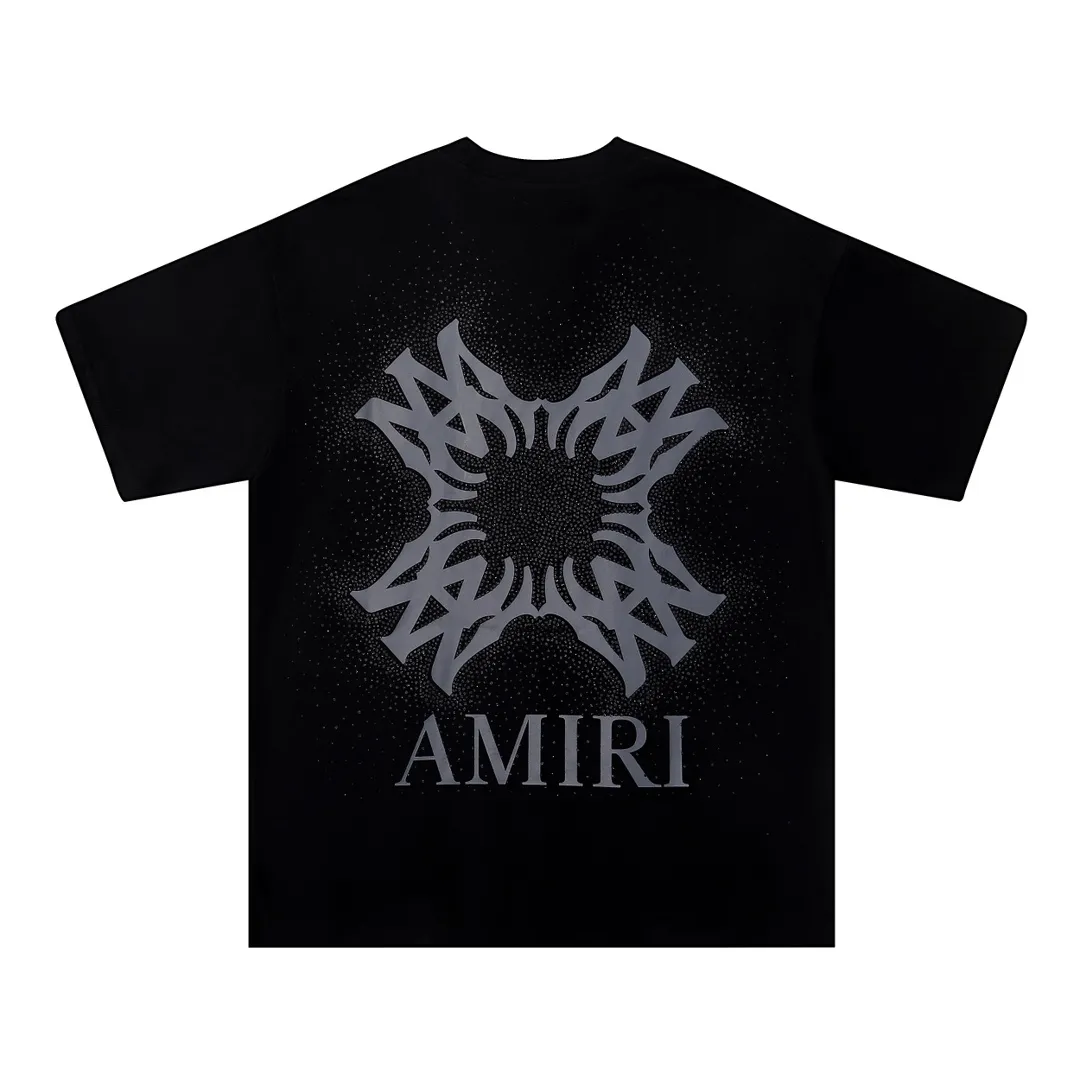 P126 Fabric: 260g double yarn, AMIRI 2025 spring and summer new logo round neck T-shirt, high street, same style for men and women, loose classic hot silver lettering printed short sleeves. Color: black. White Size: S M L XL