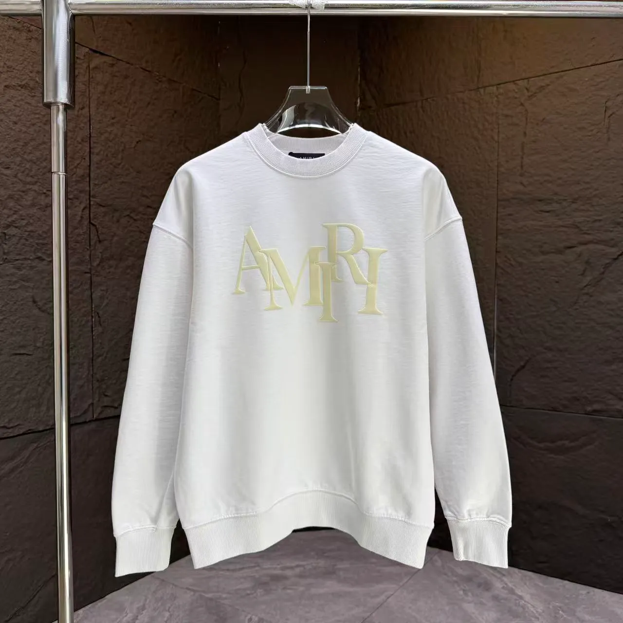 P200 AMIRI* 2025 autumn and winter new round neck sweatshirt 400g terry cotton letter logo three-dimensional foam Color: Black White Gray Purple Size: S M L XL XXL