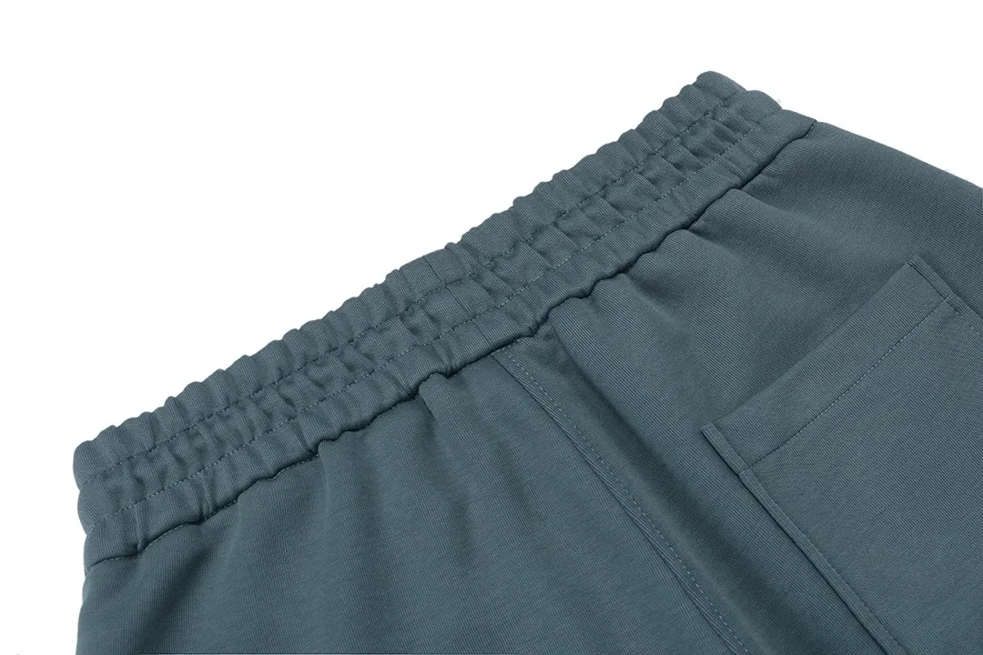 🅿️200 AMI 2025 new style, light luxury, embroidered love letter logo, essential for daily commuting for men and women, casual shorts ·Customized terry fabrics ·Elastic + drawstring adjustable waistband ·Imported machine high-density embroidery technology ·Waist label, hangtag, three washing marks complete Color: gray green Size: M L XL XXL XXXL