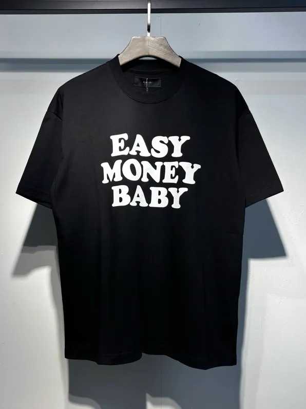 748 model P114 AMIRI real shot black white hanging shot S. M. L. XL