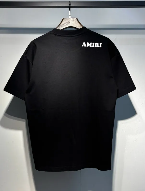 748 model P114 AMIRI real shot black white hanging shot S. M. L. XL
